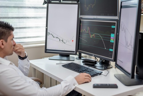 USDT and Aptos cryptocurrency exchange route illustration